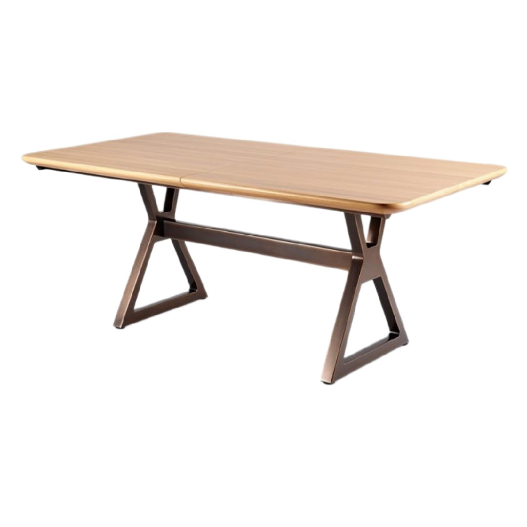 Eettafel van Hout met Moderne Metaalconstructie