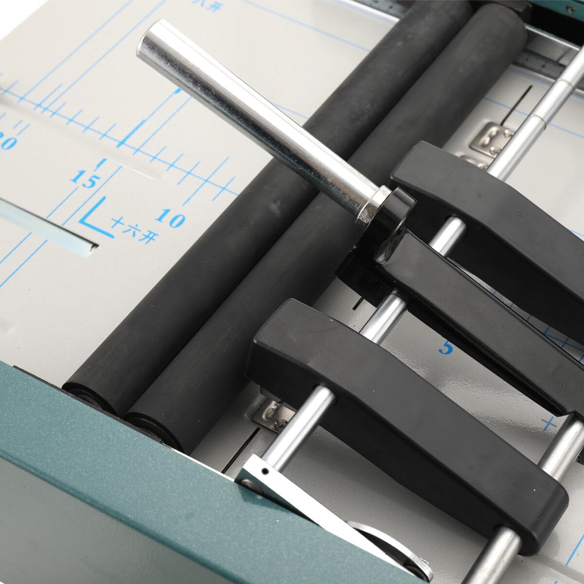 A3 Folding Binding Machine Manual Paper Booklet Folder 110V Booklet Making Machine Folding Staple Book Binding Machine Pamphlet Stapler for Printing Factories and Schools