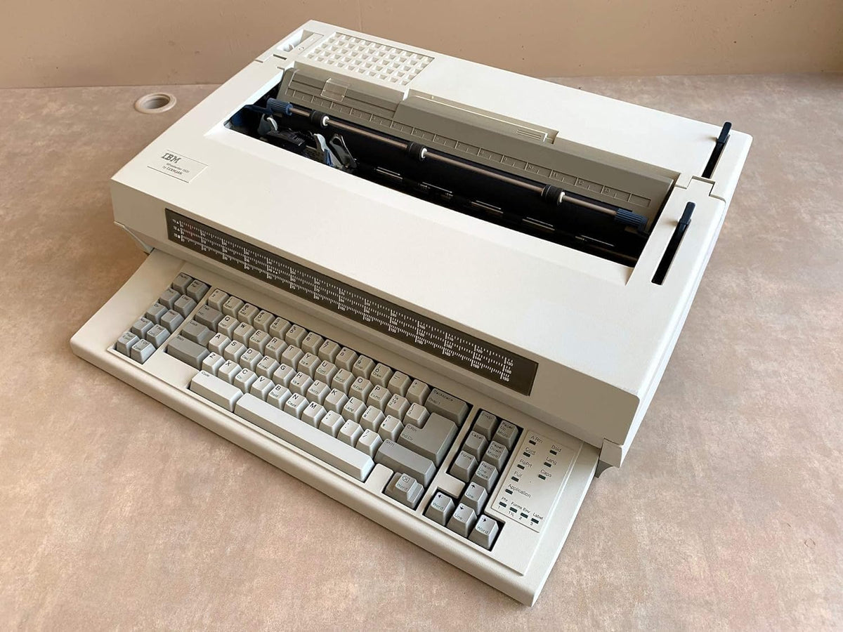 IBM Wheelwriter(R) 1500 Typewriter