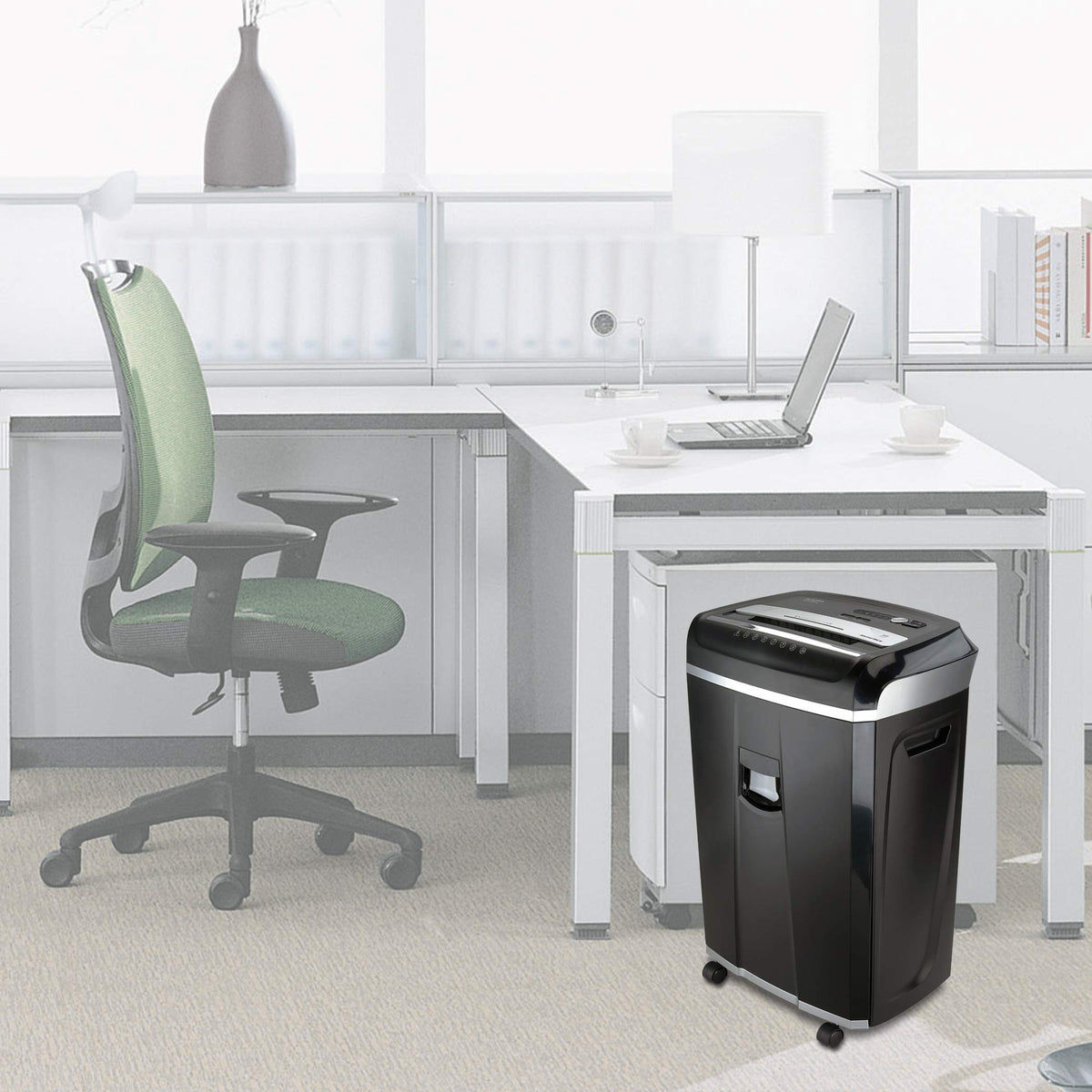 Aurora AU1270XB Professional Grade 12-Sheet Security P-4 Cross-Cut Paper and Credit Card/ 20 Minutes Continuous Run Time Shredder