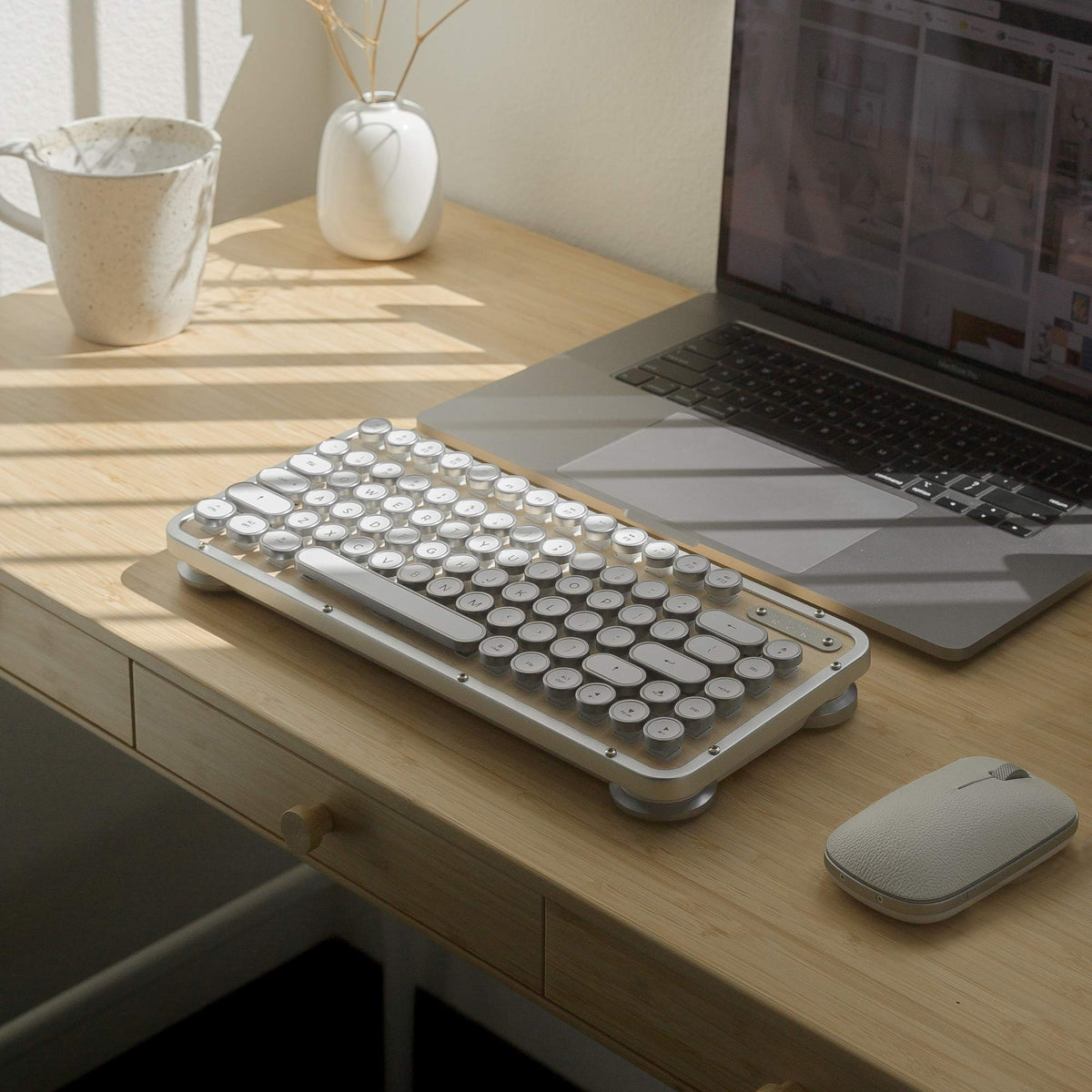 Azio Retro Compact Keyboard (Posh) - Bluetooth Wireless/USB Wired Vintage Backlit White Leather Mechanical Keyboard with Arm Rest for Mac and PC (MK-RCK-L-02-US)