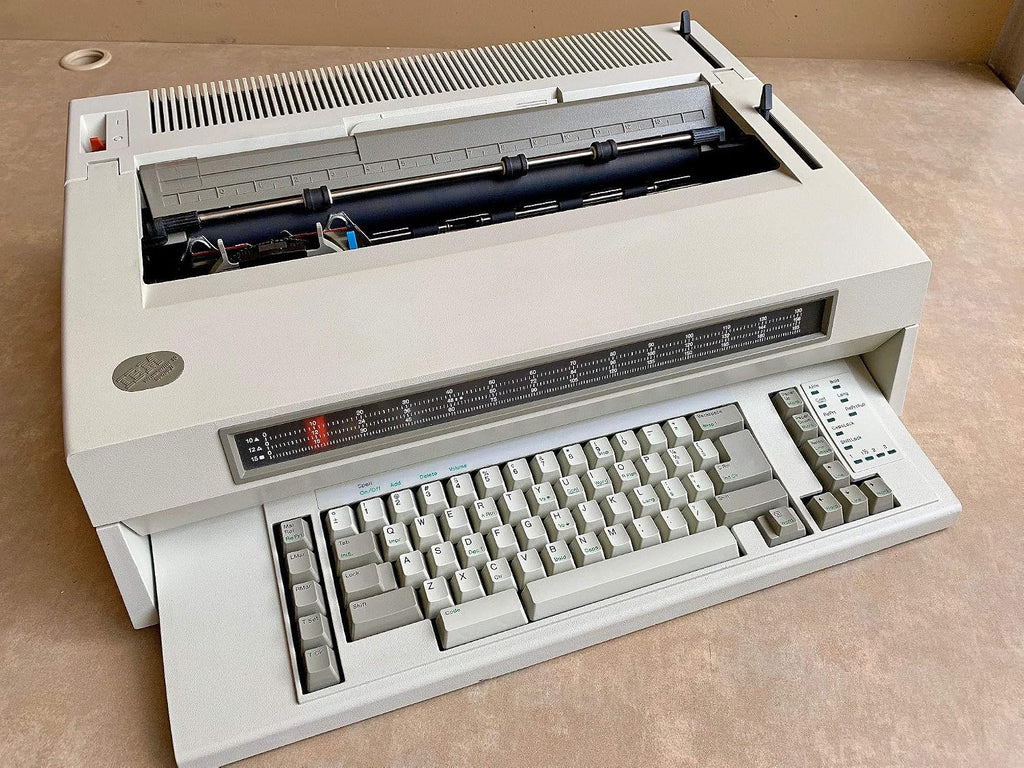 IBM Wheelwriter 10 Typewriter